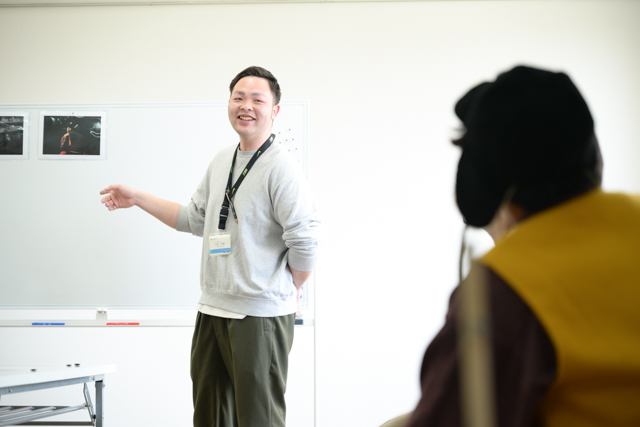 日本写真映像専門学校　写専　SHASEN　大阪　写真　専門学校　願書受付中　一眼レフ ミラーレス　カメラ　カメラマン　フォトグラファー　写真の学校　オープンキャンパス　ファッションフォト　ファッション　ポージング